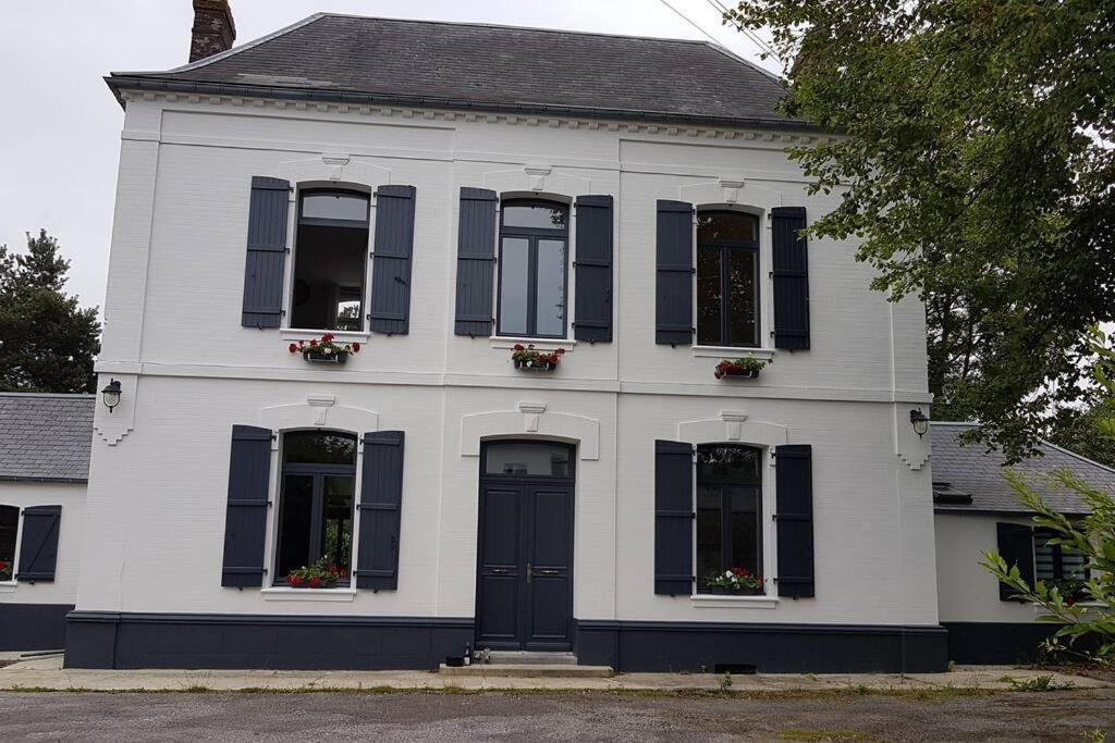 Maison De Maitre. Calme, Wifi, Cour Fermee. Feuquieres-en-Vimeu エクステリア 写真